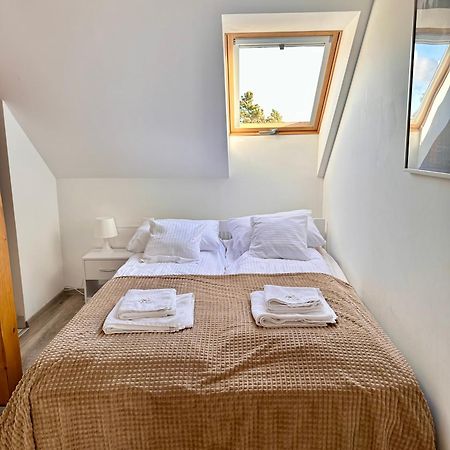 Klimatyczny Apartament Nr 8 Z Widokiem Na Gory Sowie Bielawa  Exteriér fotografie