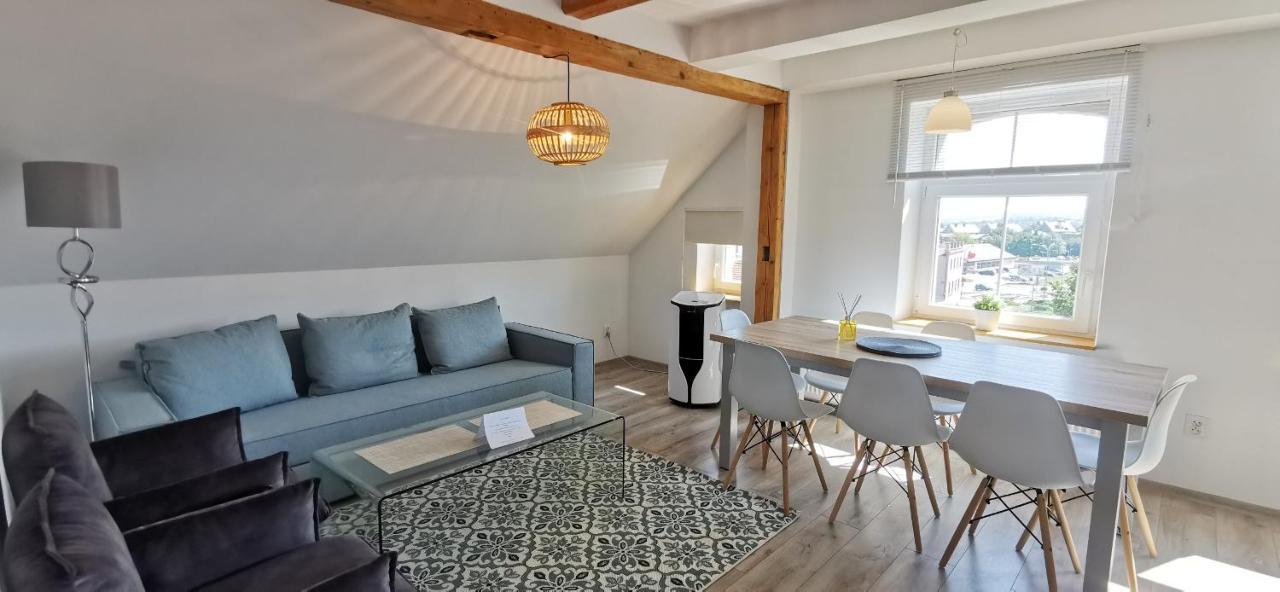 Klimatyczny Apartament Nr 8 Z Widokiem Na Gory Sowie Bielawa  Exteriér fotografie