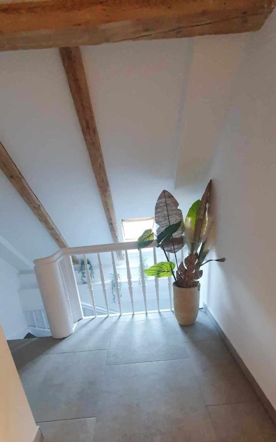 Klimatyczny Apartament Nr 8 Z Widokiem Na Gory Sowie Bielawa  Exteriér fotografie