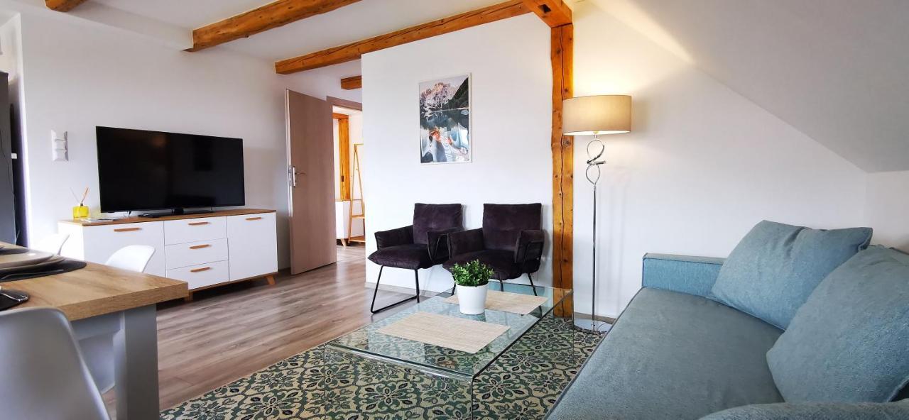 Klimatyczny Apartament Nr 8 Z Widokiem Na Gory Sowie Bielawa  Exteriér fotografie