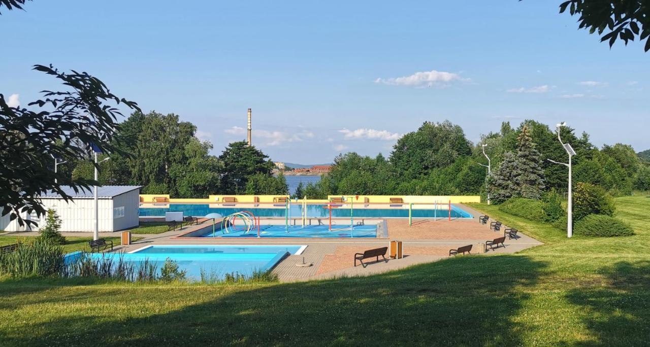 Klimatyczny Apartament Nr 8 Z Widokiem Na Gory Sowie Bielawa  Exteriér fotografie
