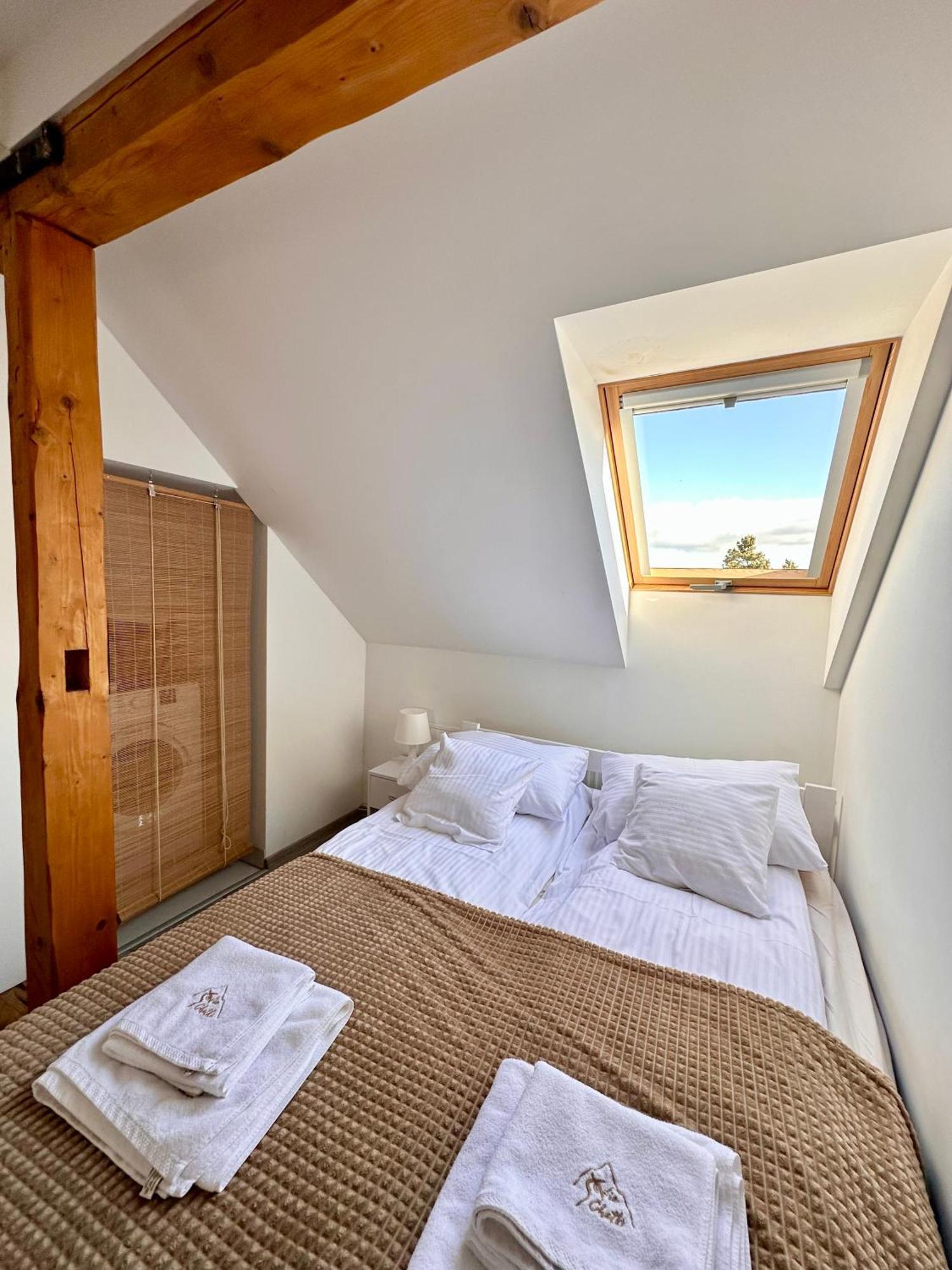 Klimatyczny Apartament Nr 8 Z Widokiem Na Gory Sowie Bielawa  Exteriér fotografie