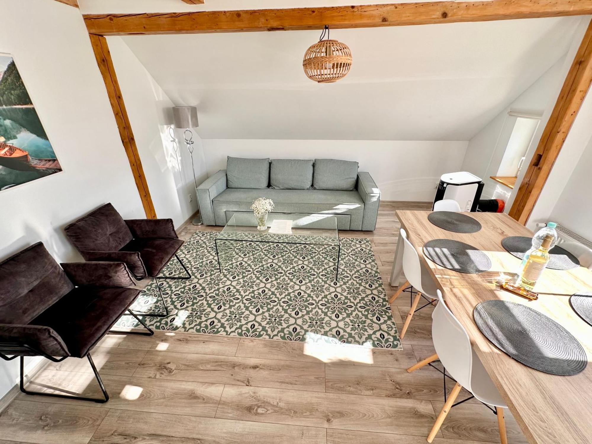 Klimatyczny Apartament Nr 8 Z Widokiem Na Gory Sowie Bielawa  Exteriér fotografie
