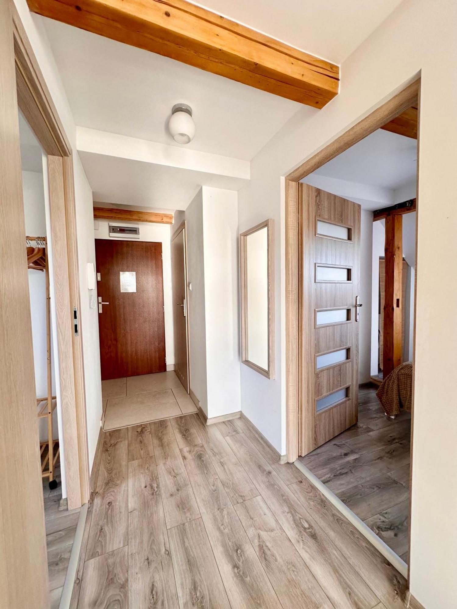 Klimatyczny Apartament Nr 8 Z Widokiem Na Gory Sowie Bielawa  Exteriér fotografie